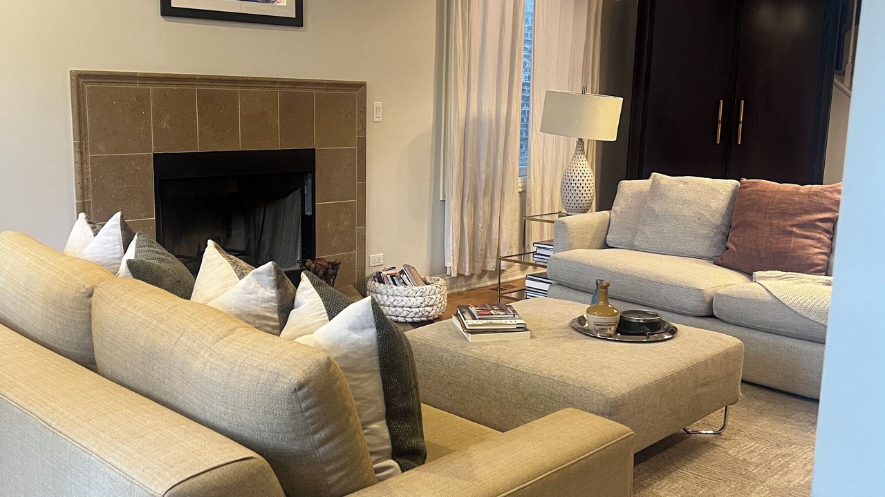 Photo of Livingroom in Wicker Park
