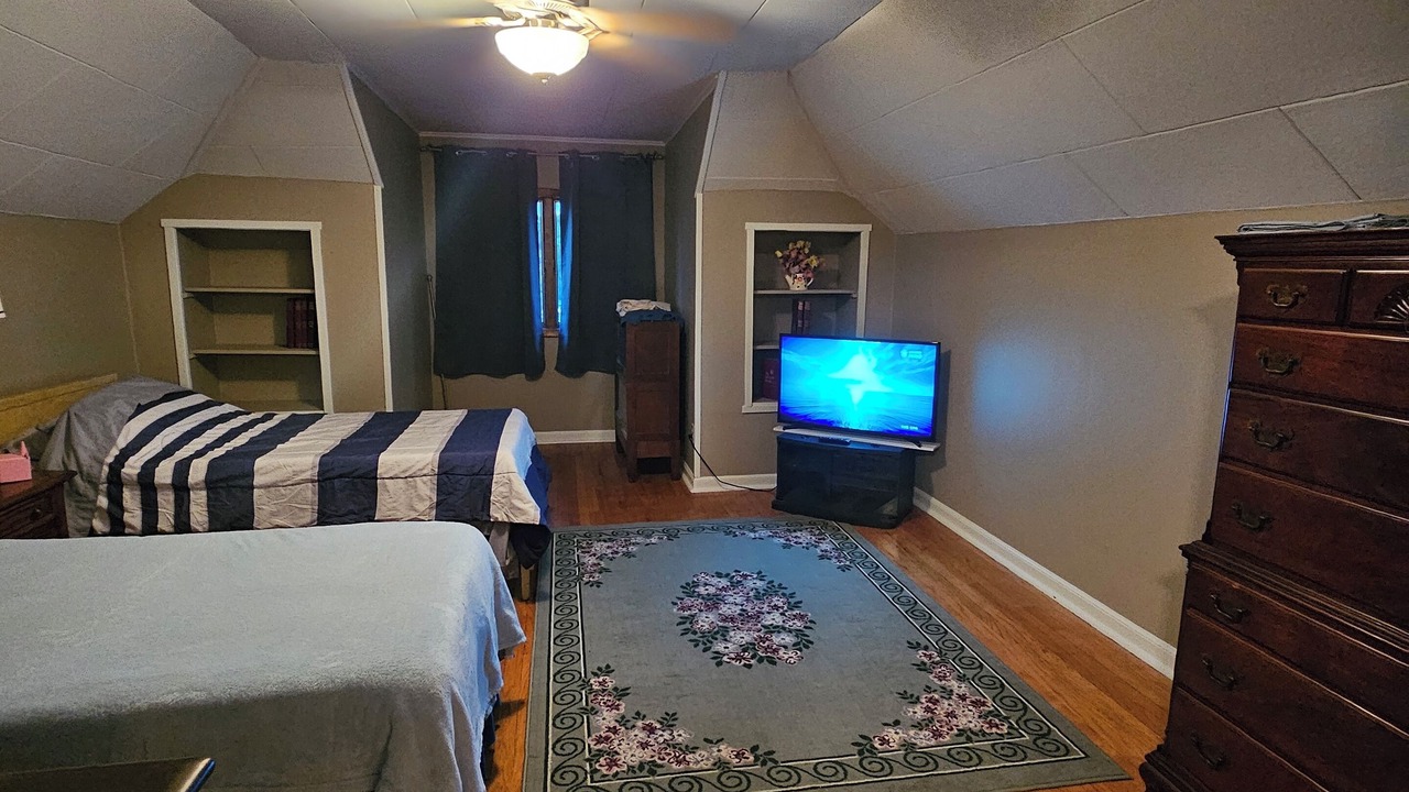 Photo of Bedroom in Brookfield