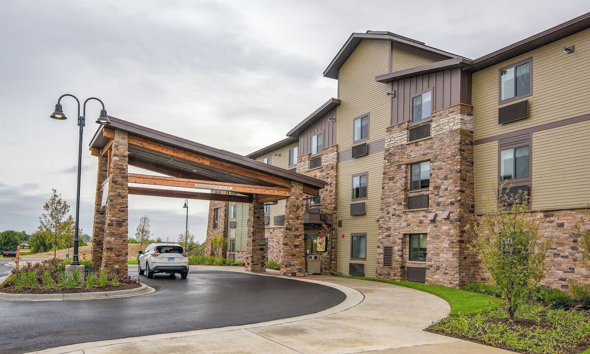 Photo of Outdoor in North Aurora