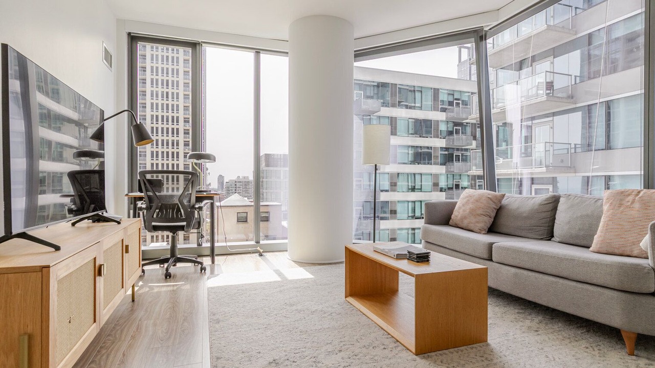 Photo of Livingroom in South Loop