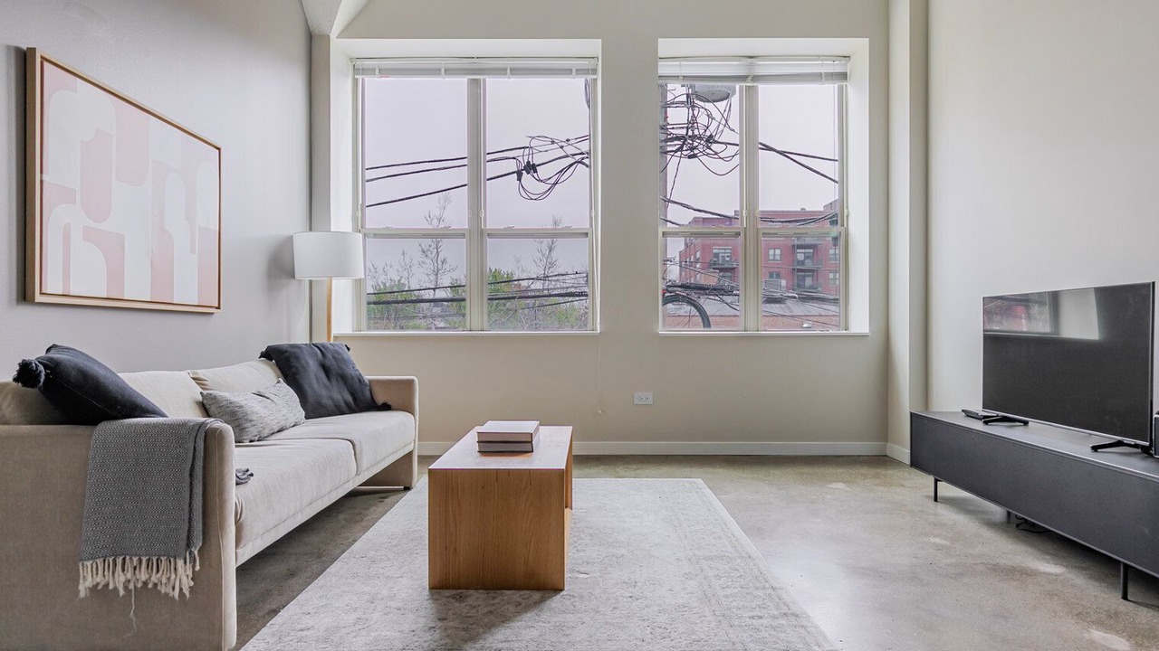 Photo of Livingroom in West Loop