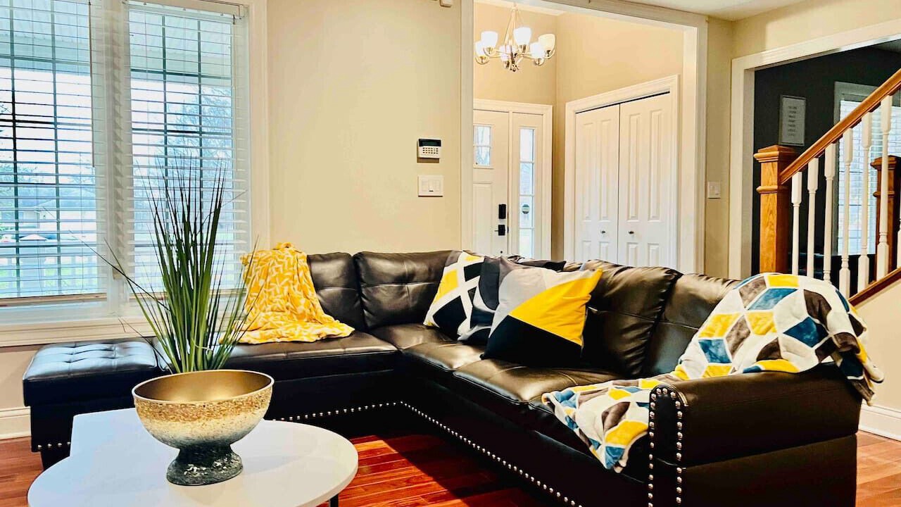 Photo of Livingroom in Fox Valley