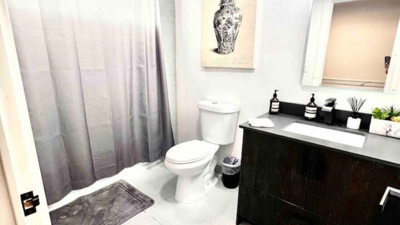 Photo of Bathroom in Elmhurst