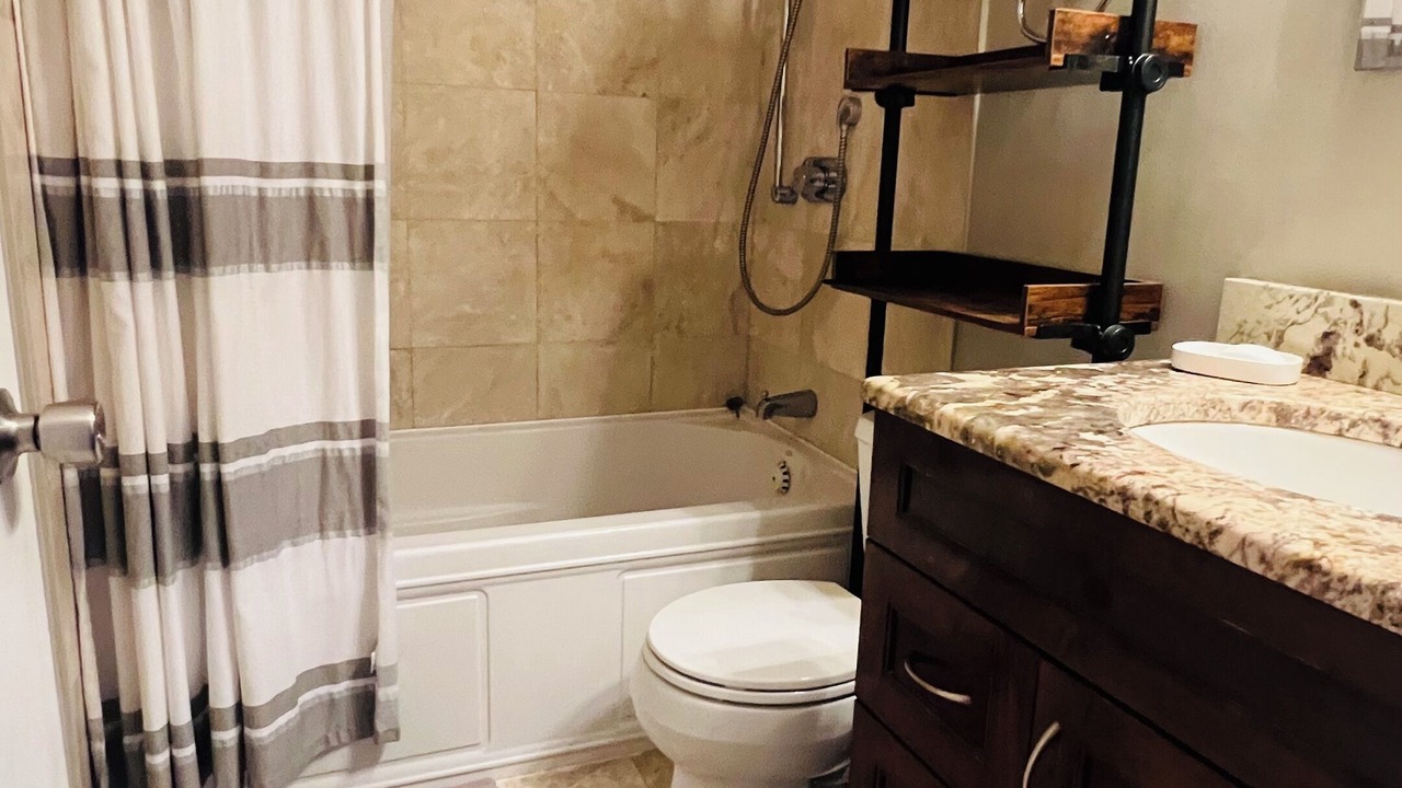 Photo of Bathroom in Glenview