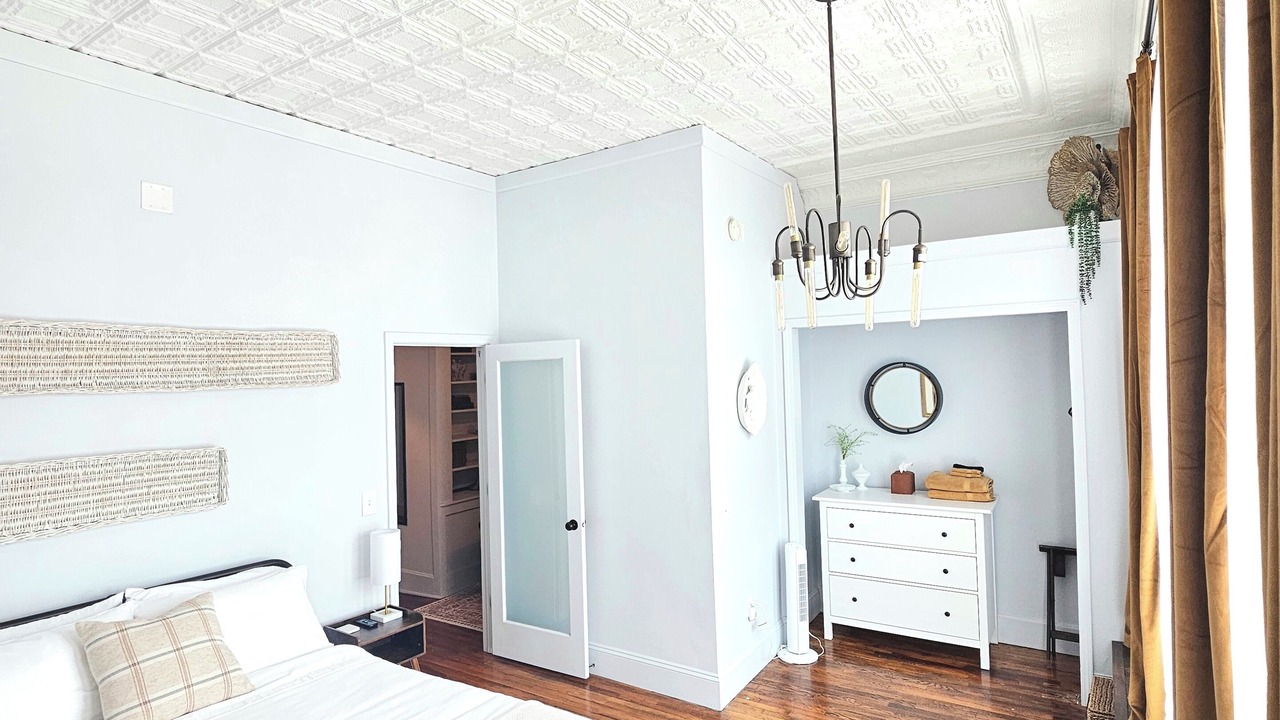 Photo of Bedroom in Charleston
