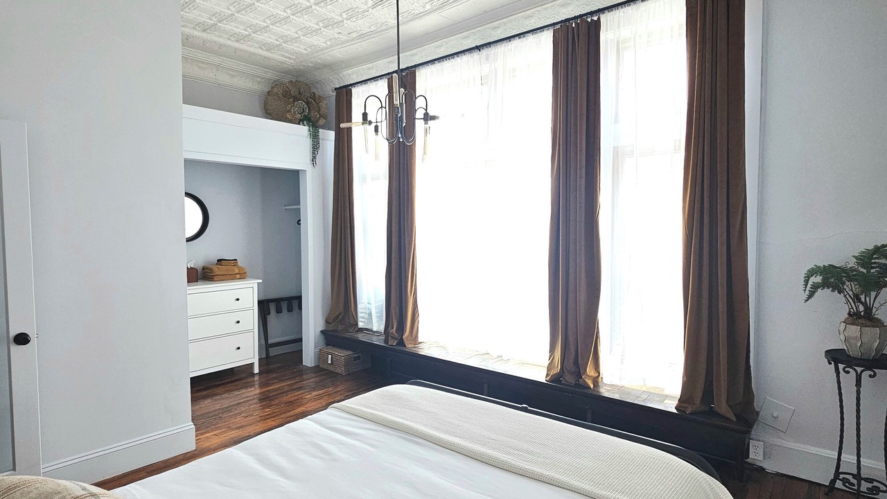 Photo of Bedroom in Charleston