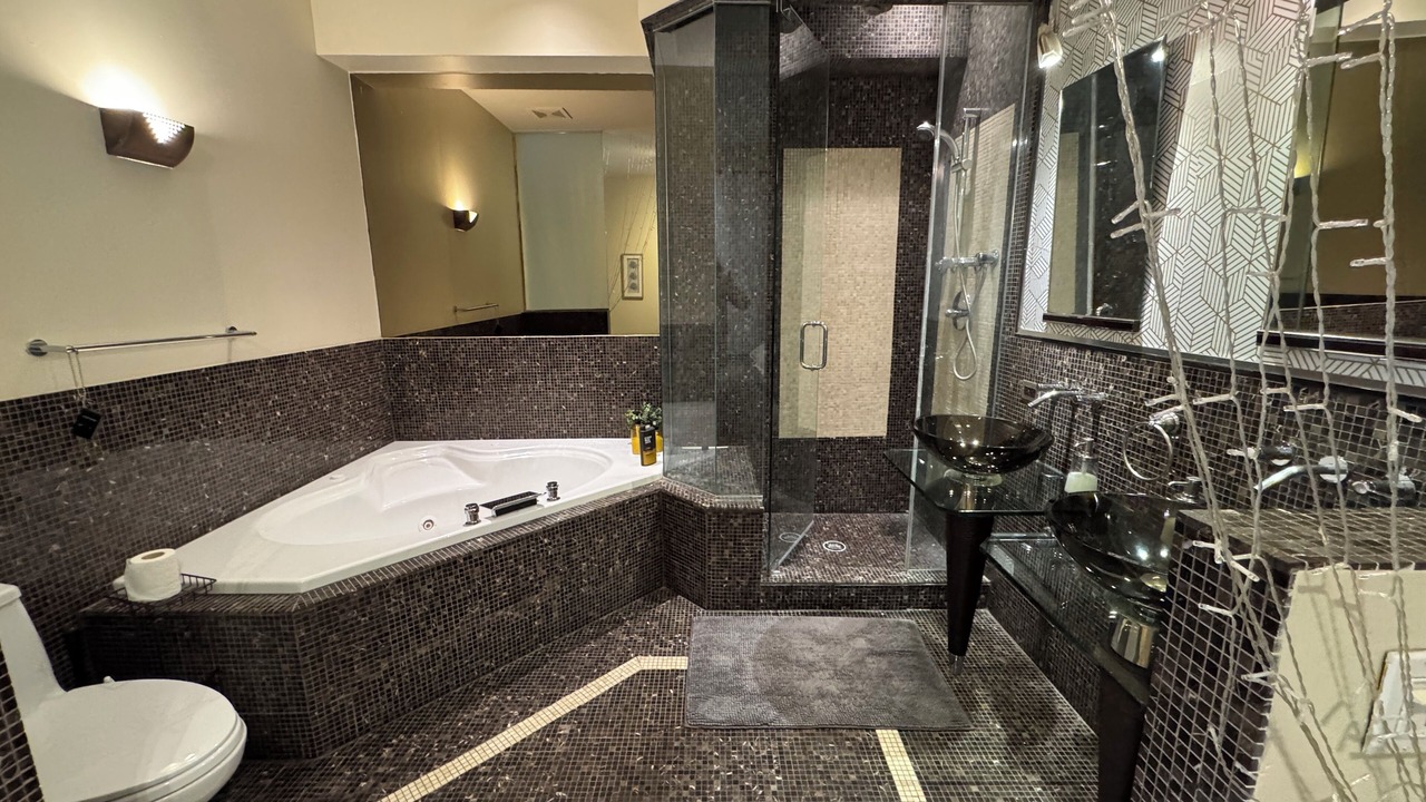 Photo of Bathroom in West Town
