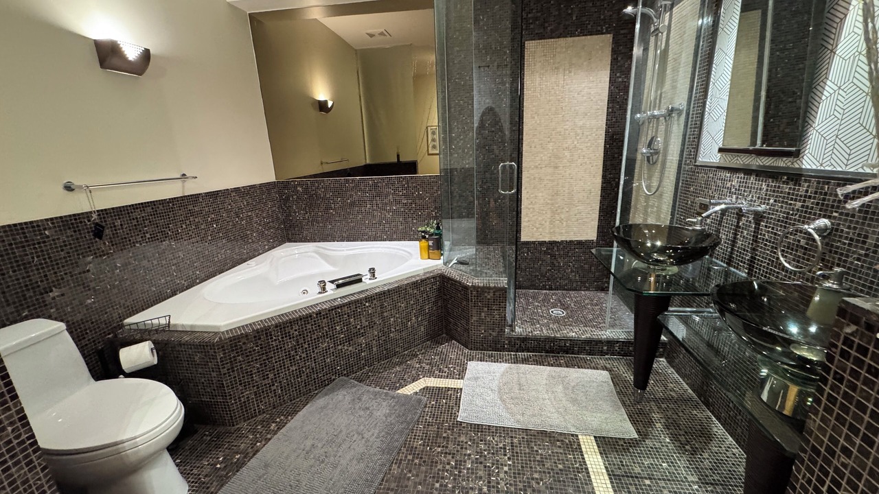 Photo of Bathroom in West Town