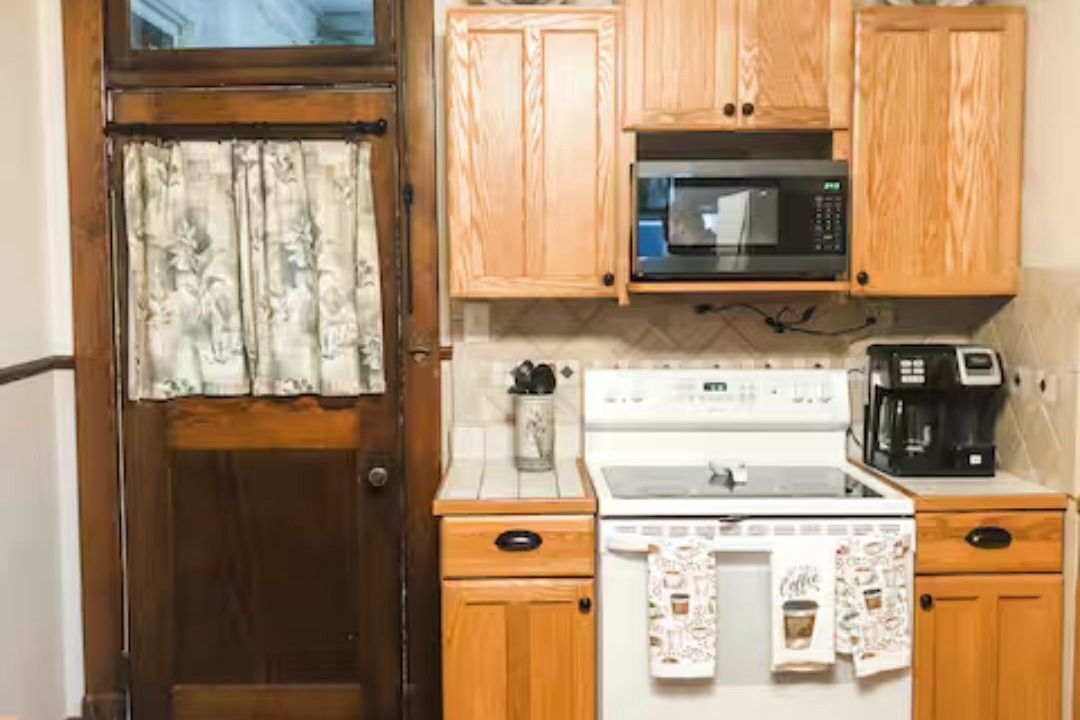 Photo of Kitchen in Beardstown
