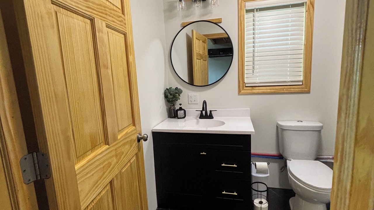 Photo of Bathroom in Carterville