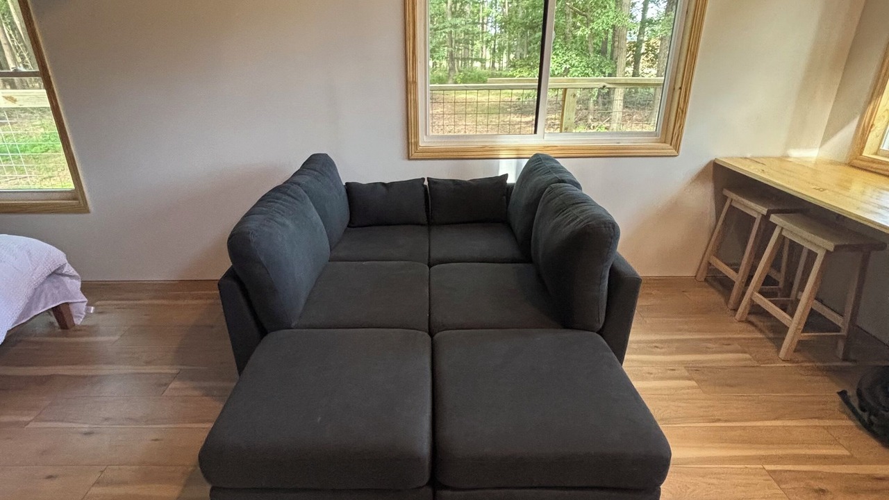 Photo of Livingroom in Carterville