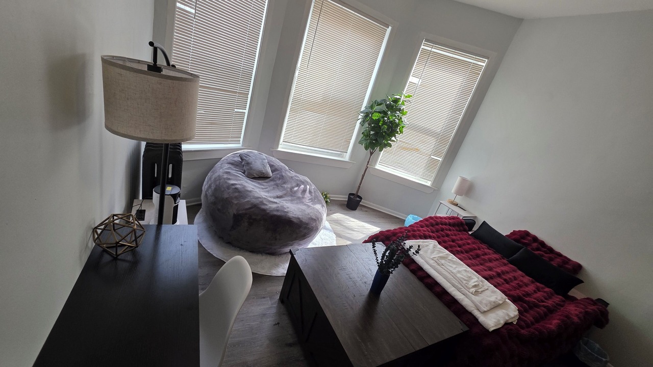 Photo of Bedroom in Grand Boulevard