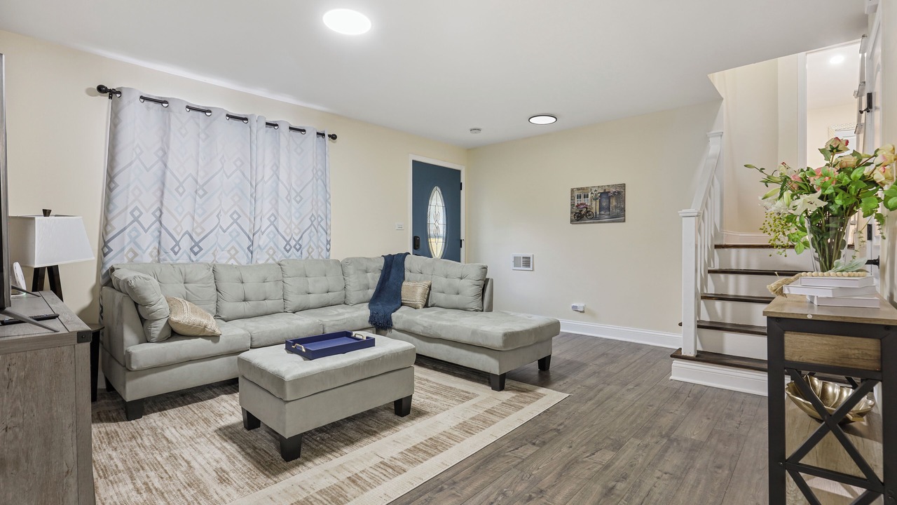 Photo of Livingroom in Des Plaines