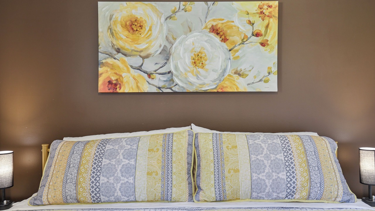 Photo of Bedroom in Des Plaines