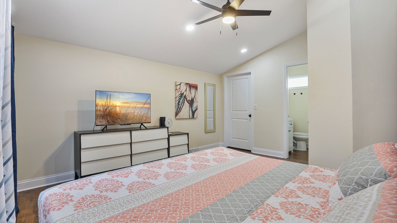 Photo of Bedroom in Des Plaines
