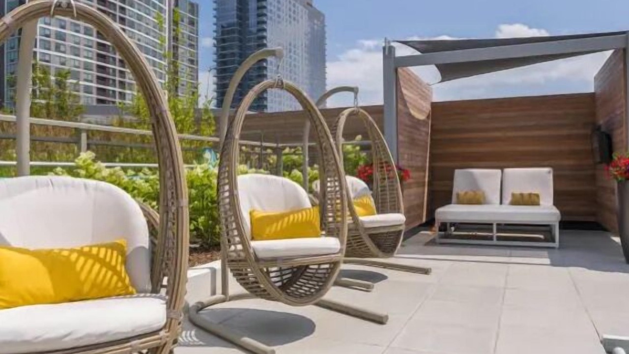 Photo of Patio Balcony in The Loop