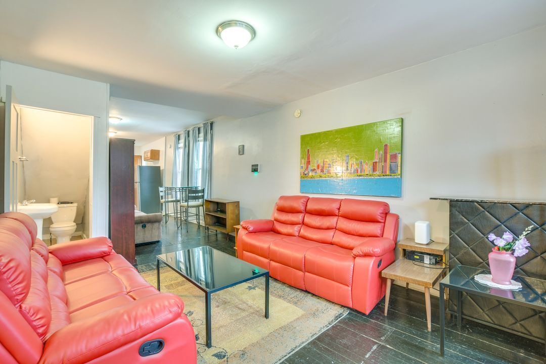 Photo of Livingroom in Back of the Yards