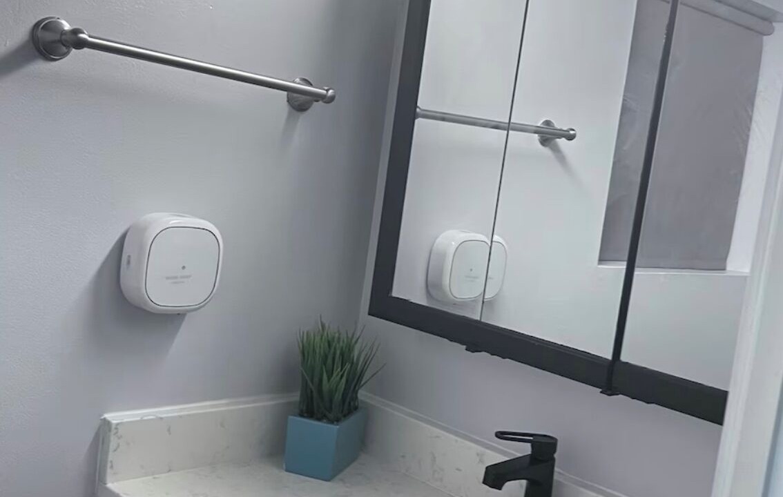 Photo of Bathroom in Irving Park East