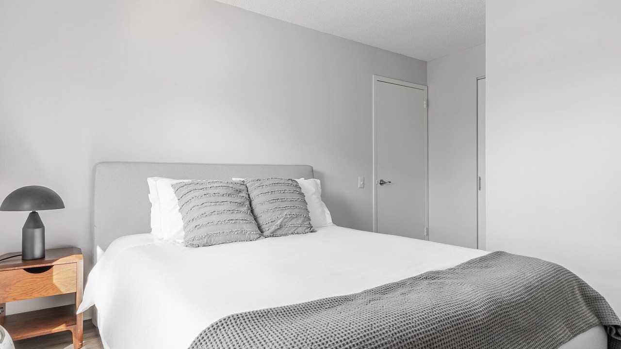 Photo of Bedroom in Rush and Division