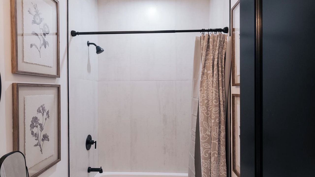 Photo of Bathroom in Woodlawn