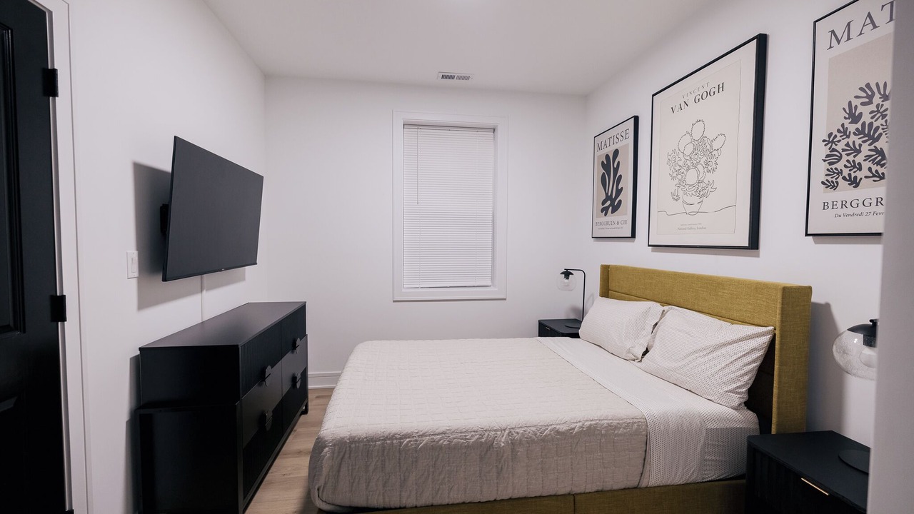 Photo of Bedroom in Woodlawn