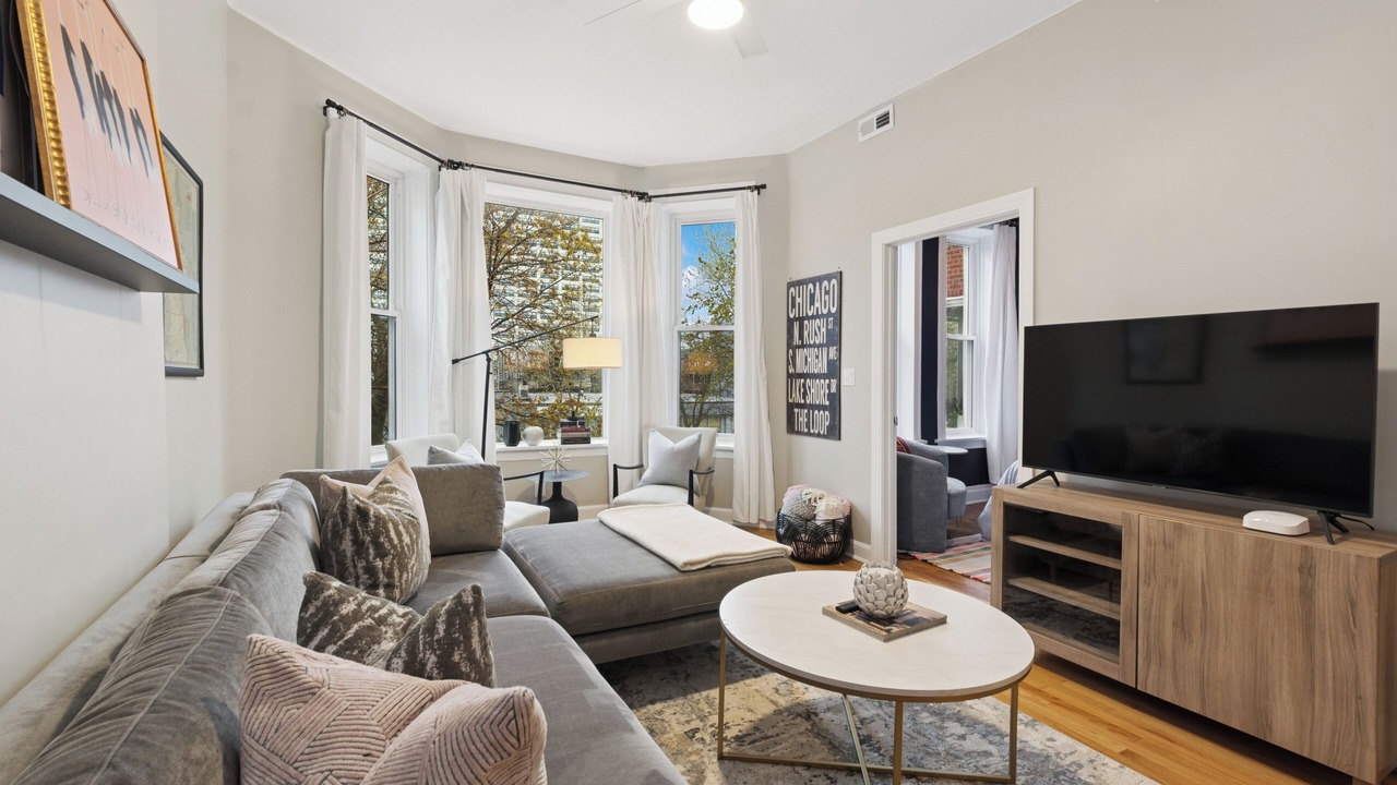 Photo of Livingroom in Uptown