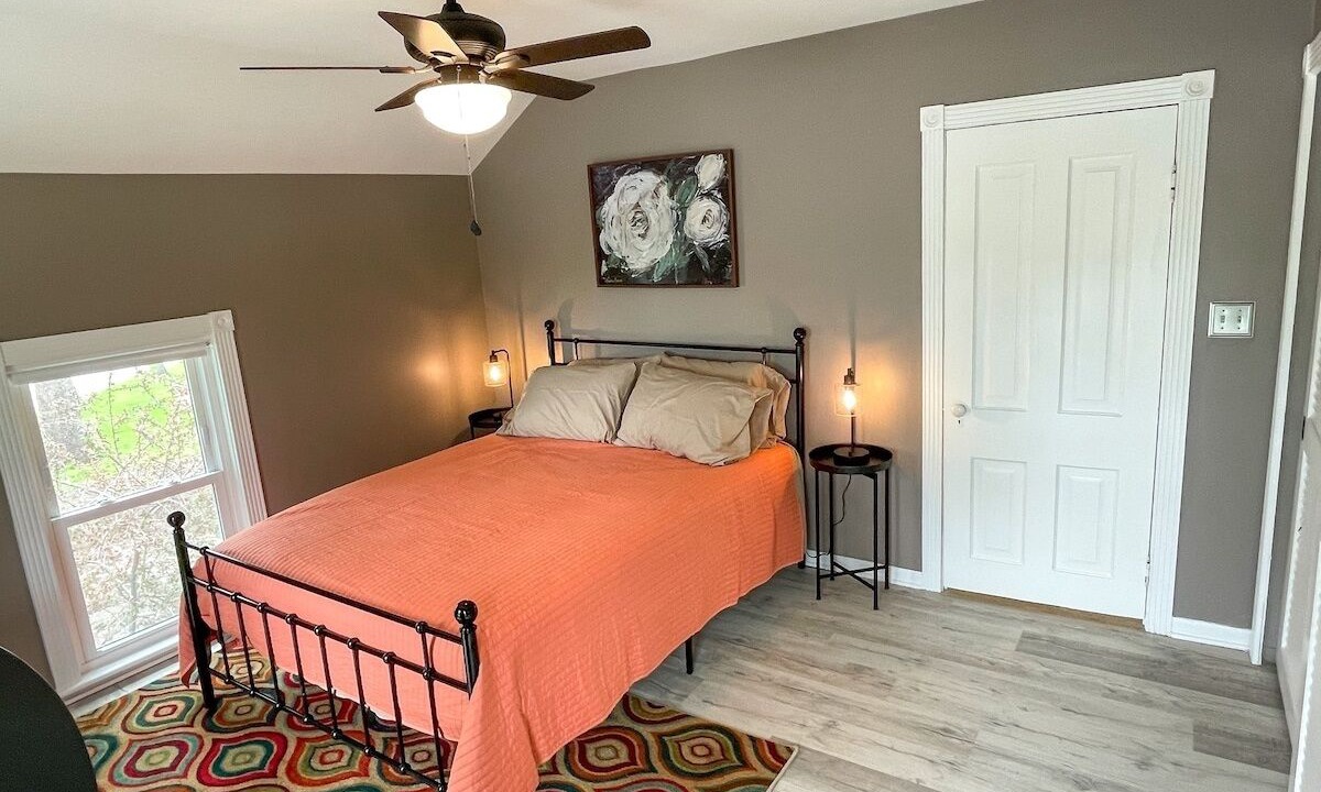 Photo of Bedroom in Kankakee County