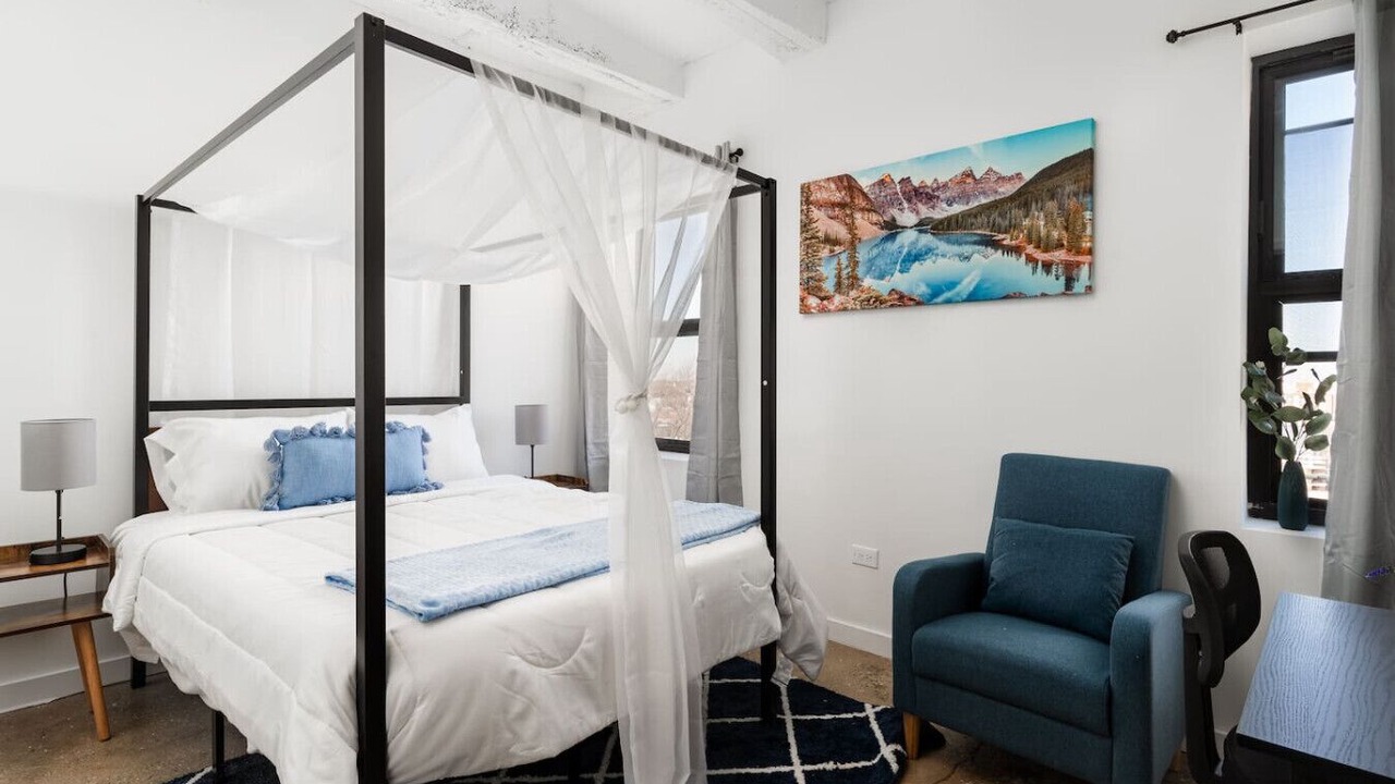 Photo of Bedroom in Uptown