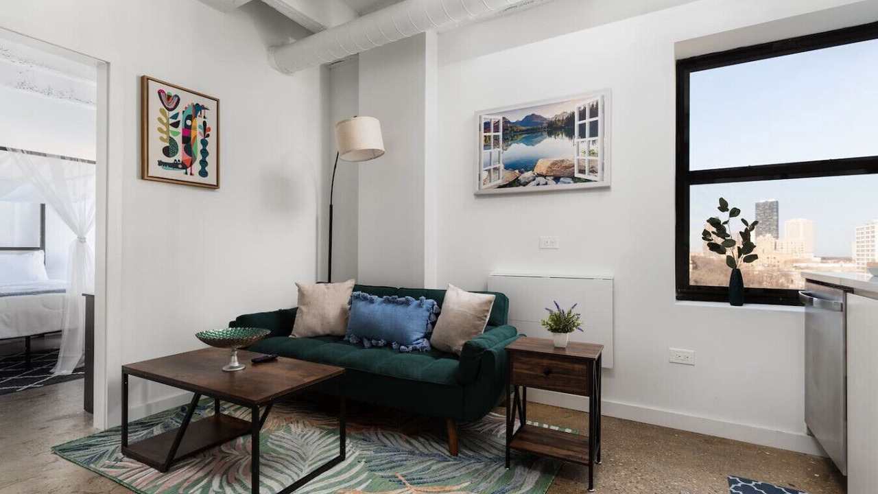 Photo of Livingroom in Uptown