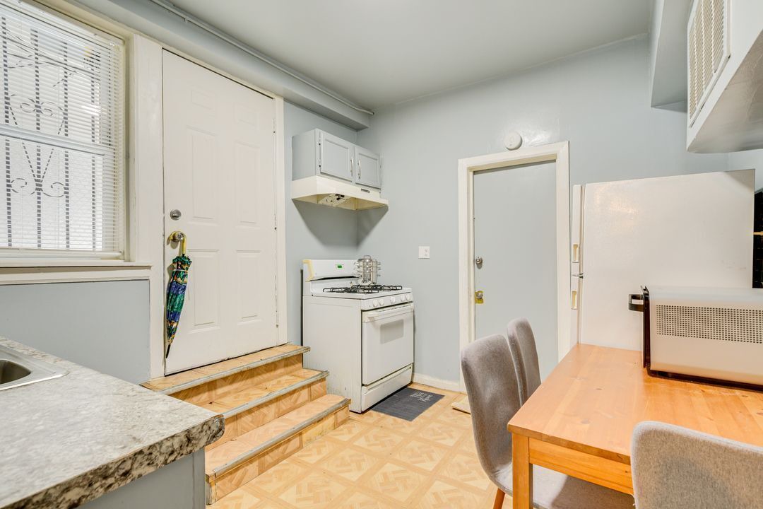 Photo of Kitchen in East Garfield Park
