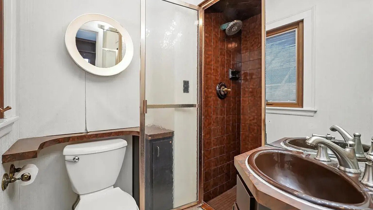 Photo of Bathroom in Ottawa