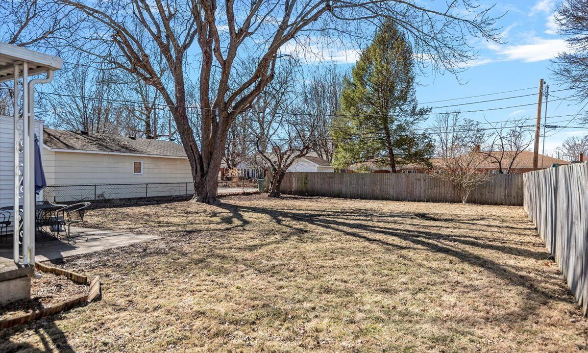 Photo of Outdoor in Springfield