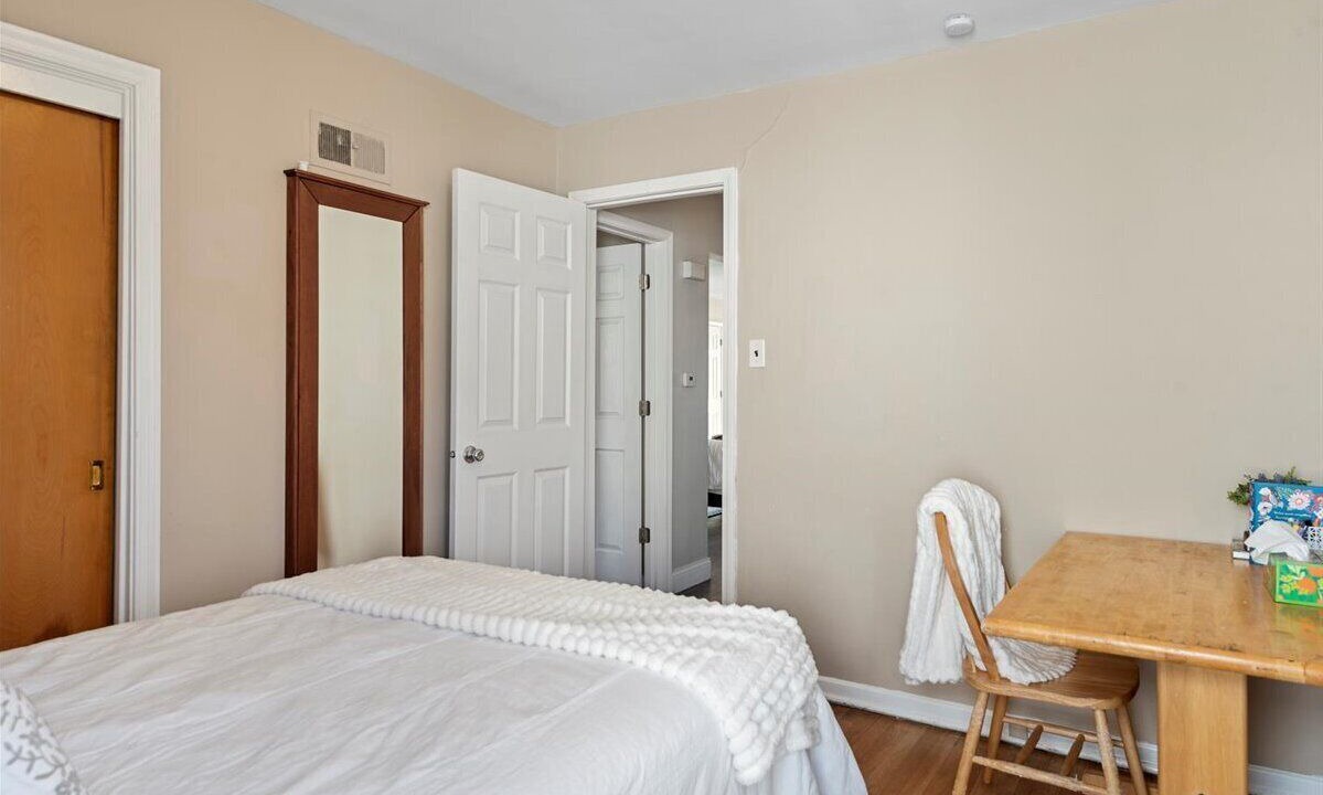 Photo of Bedroom in Springfield