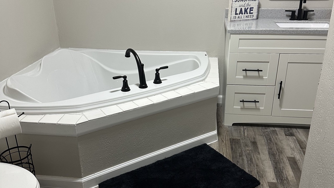 Photo of Bathroom in Marion