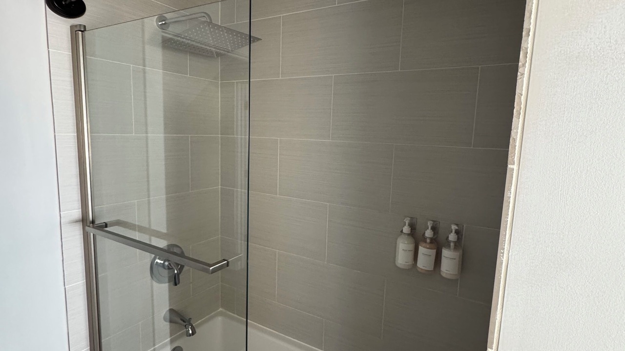 Photo of Bathroom in Oak Park