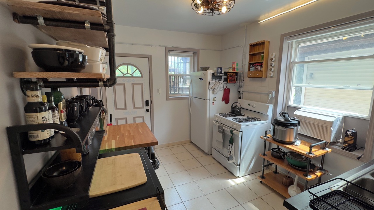 Photo of Kitchen in Albany Park