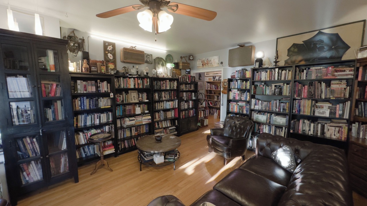 Photo of Livingroom in Albany Park