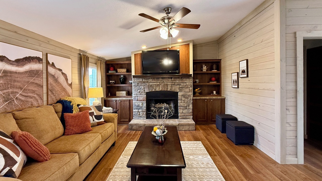 Photo of Bedroom in Cobden