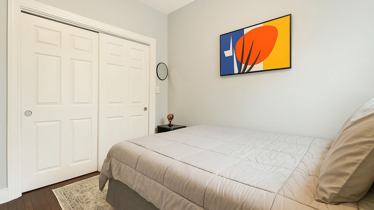 Photo of Bedroom in Wrigleyville