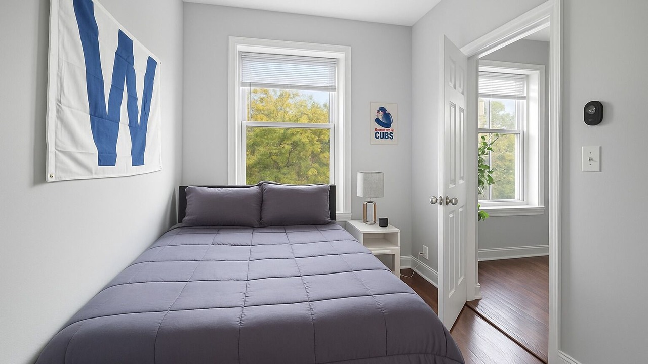 Photo of Bedroom in Wrigleyville
