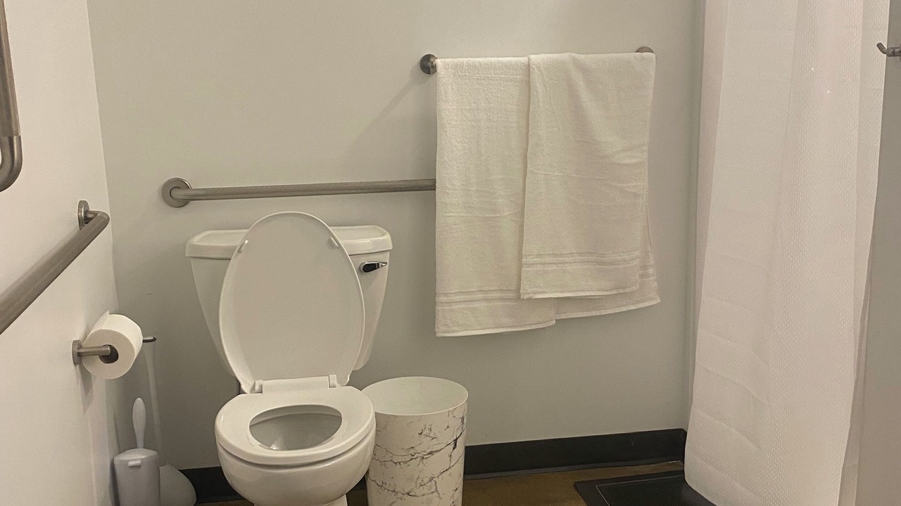 Photo of Bathroom in Aurora