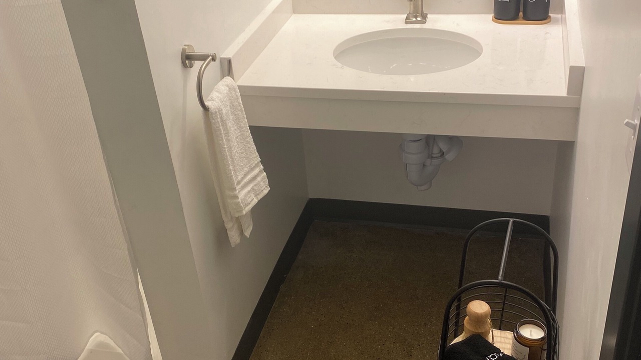 Photo of Bathroom in Aurora
