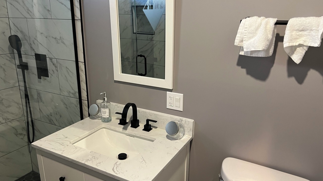 Photo of Bathroom in North Lawndale