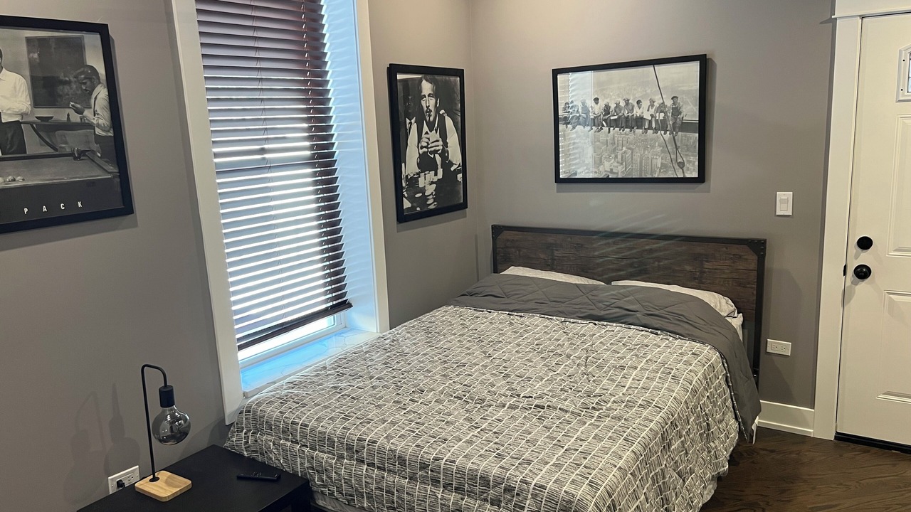 Photo of Bedroom in North Lawndale
