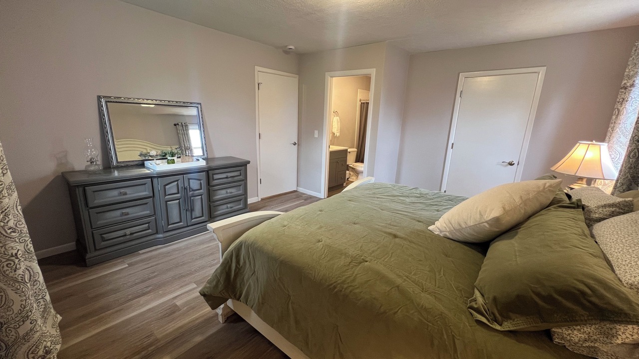 Photo of Bedroom in Eureka