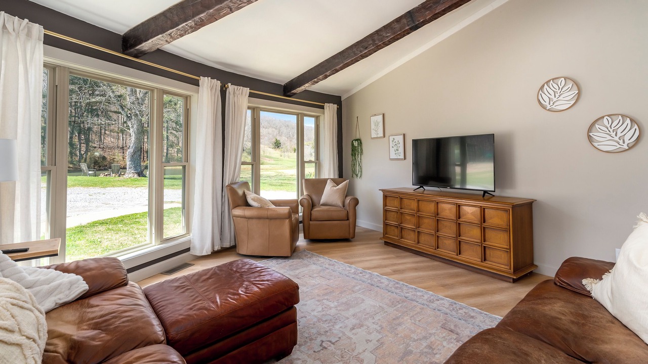 Photo of Bedroom in Hardin County