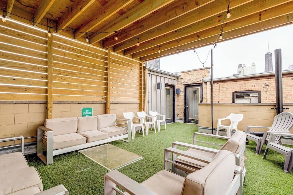Photo of Patio Balcony in River North