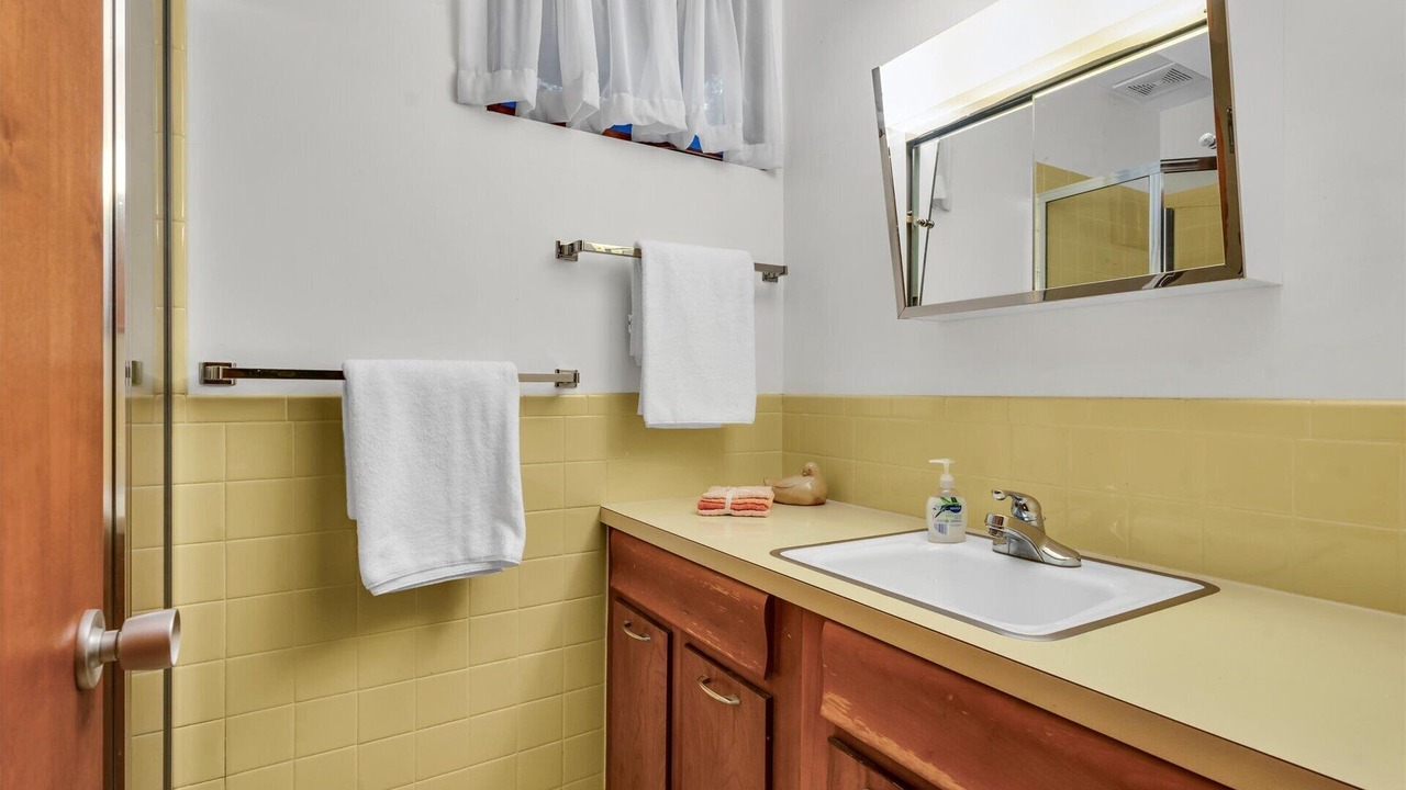 Photo of Bathroom in Urbana