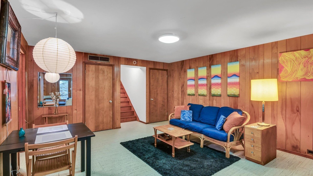 Photo of Livingroom in Urbana