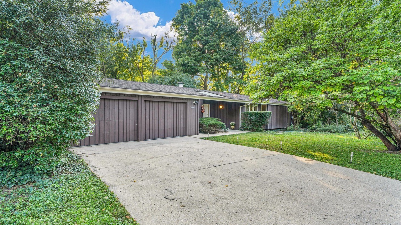 Photo of Outdoor in Urbana